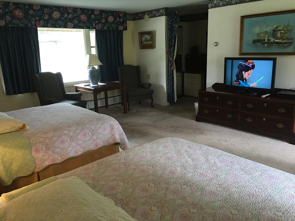 Weathervane Motel Манчестър Екстериор снимка