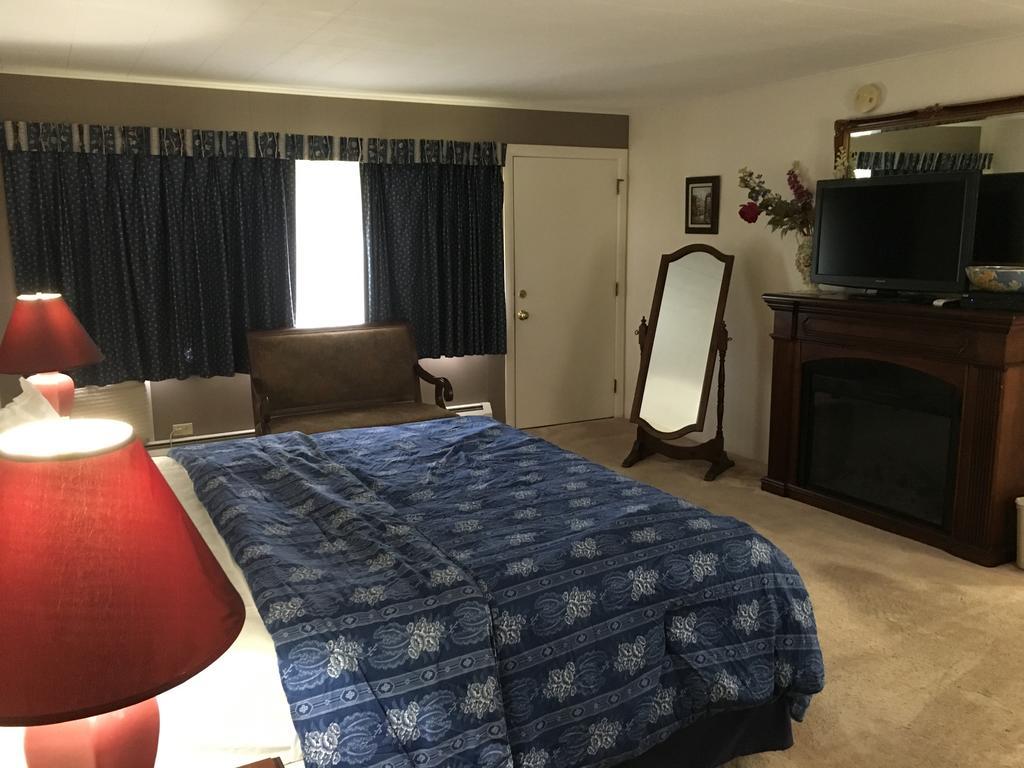Weathervane Motel Манчестър Екстериор снимка